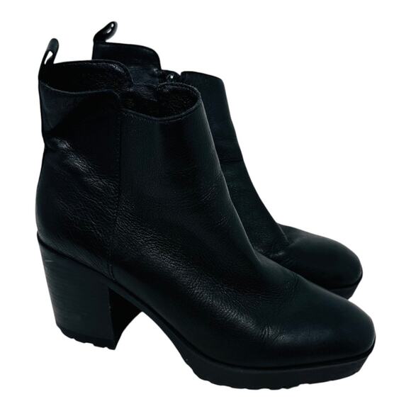 Lucky Brand Black Leather Chunky Heel Ankle Boots Zip Closure Size 9.5M - Picture 1 of 11